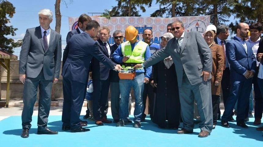 15 Temmuz Şehidi Ağaroğlu Adına Yapılan Lisesinin Temeli Atıldı