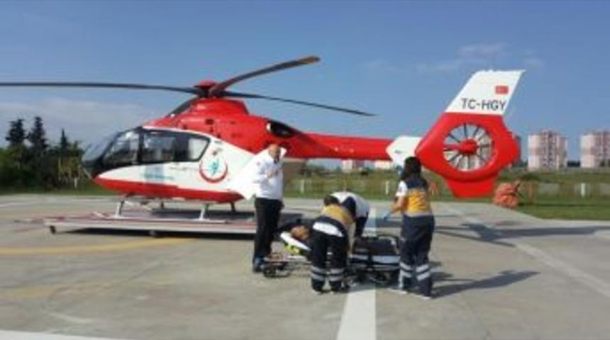 Kalp Krizi Ge&ccedil;iren Şahıs Ambulans Helikopter İle Hastaneye Sevk Edildi