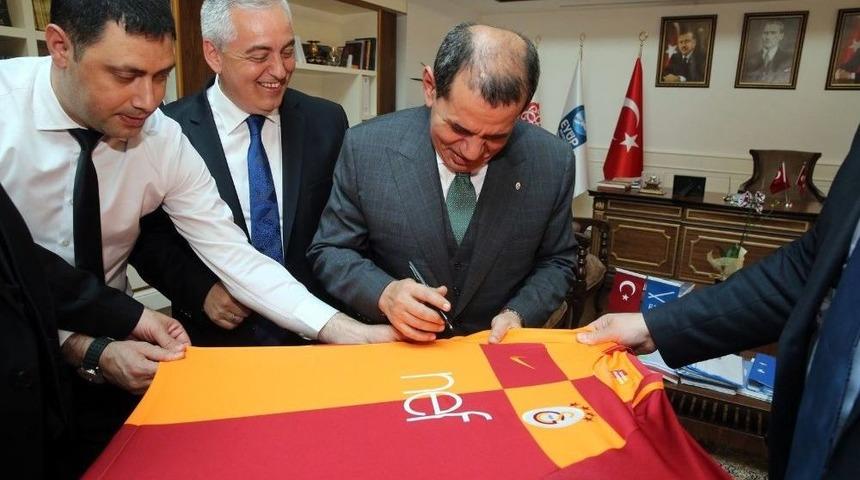Galatasaray Başkanı &Ouml;zbek&rsquo;ten Başkan Aydın&rsquo;a Ziyaret