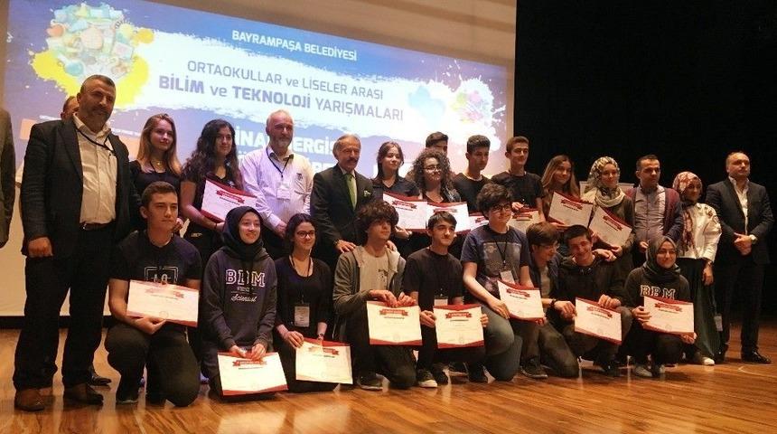 Bayrampaşa&rsquo;nın Gen&ccedil; Kaşifleri &Ouml;d&uuml;llerini Aldı