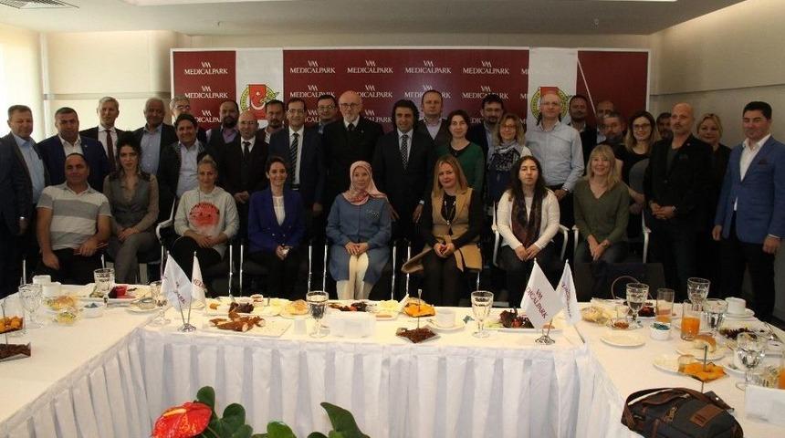 Kocaeli Basını, Ko&uuml; İletişim Fak&uuml;ltesi Eğitmenleriyle Buluştu