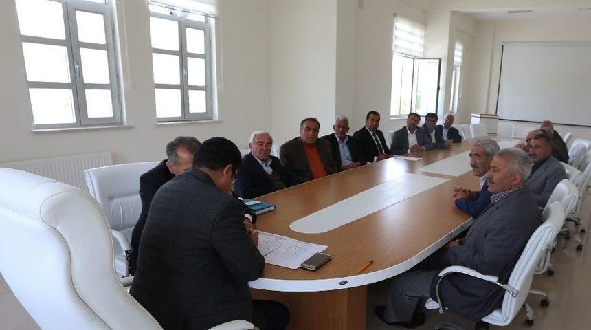 Gürpınar’da ’sulama Suyu’ Toplantısı