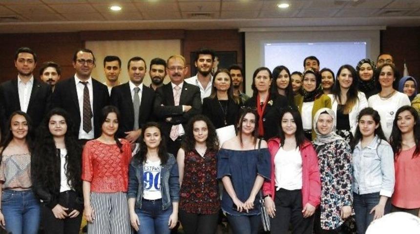 Sanko &Uuml;niversitesi&rsquo;nde Sempozyum