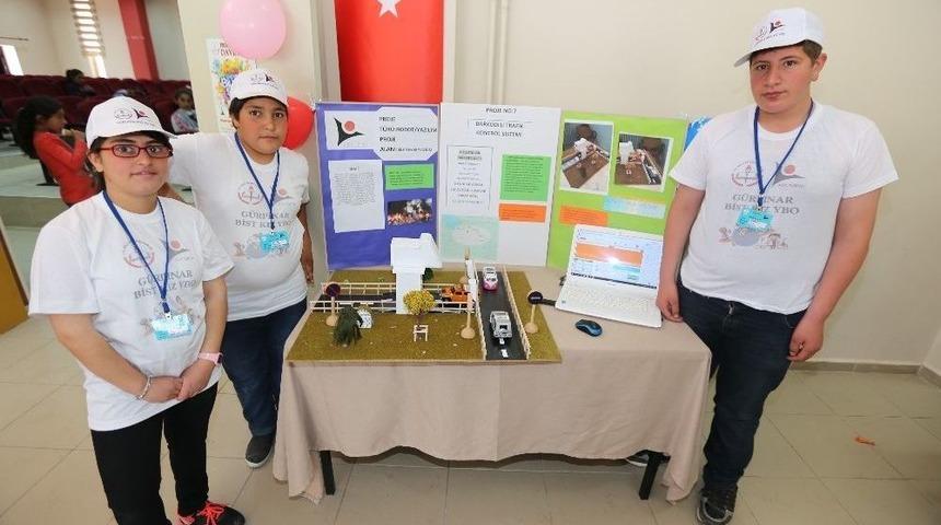 G&uuml;rpınarlı &Ouml;ğrenciler &ldquo;barkodlu Trafik Kontrol Sistemi&rdquo; Geliştirdi