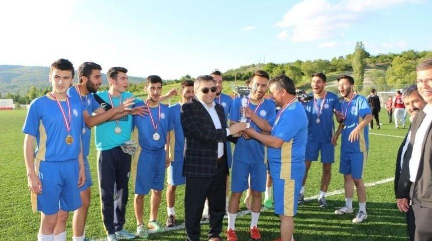 Pazarlar’da Futbol Turnuvası Sona Erdi
