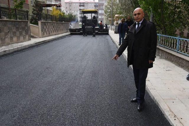 Yakutiye Belediyesi, Şükrüpaşa’yı Asfaltla Kaplıyor 1