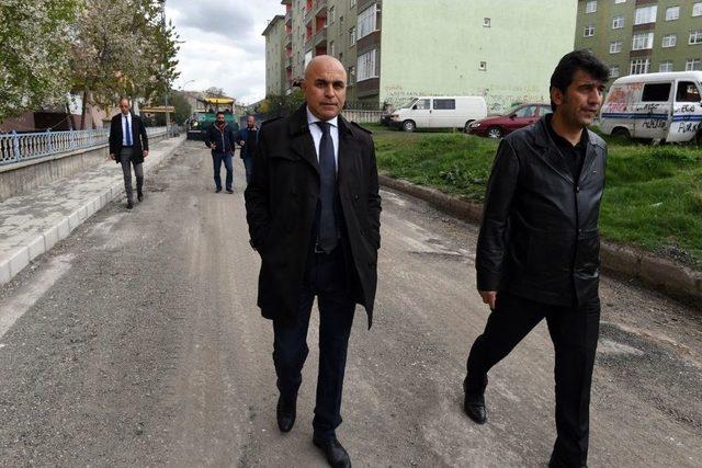 Yakutiye Belediyesi, Şükrüpaşa’yı Asfaltla Kaplıyor 2