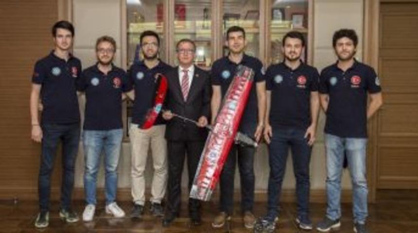Bursa&rsquo;yı G&ouml;klerde Temsil Ediyorlar
