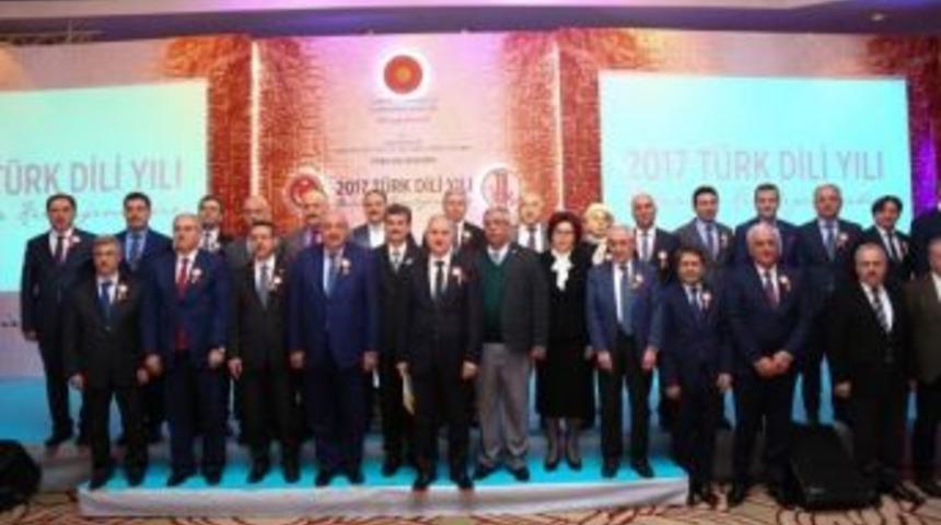 Tk&uuml;ugd: &rsquo;dilimiz Kimliğimizdir&rsquo;