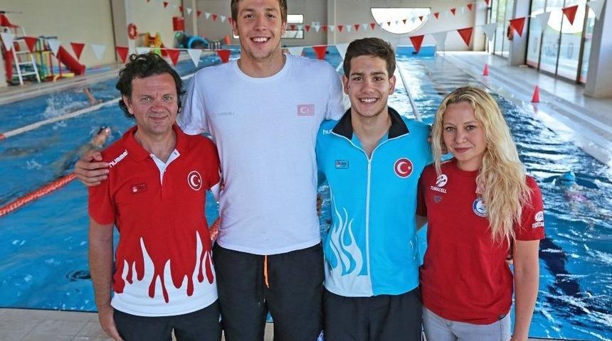 İzmir&rsquo;e 5 Madalya İle D&ouml;nd&uuml;ler