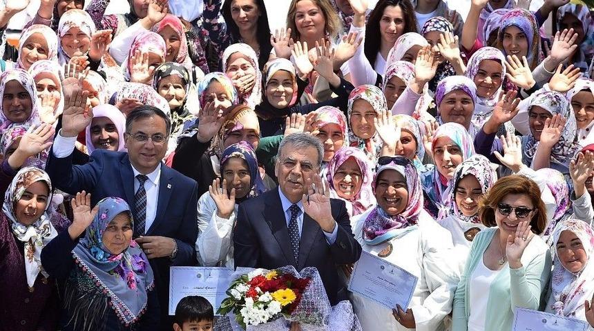 Bayındırlı Kadınlara B&uuml;y&uuml;kşehir&rsquo;den Arıcılık Desteği