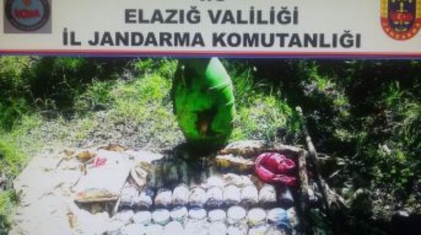 Elazığ&rsquo;da Pkk&rsquo;ya Ait Depo Ele Ge&ccedil;irildi