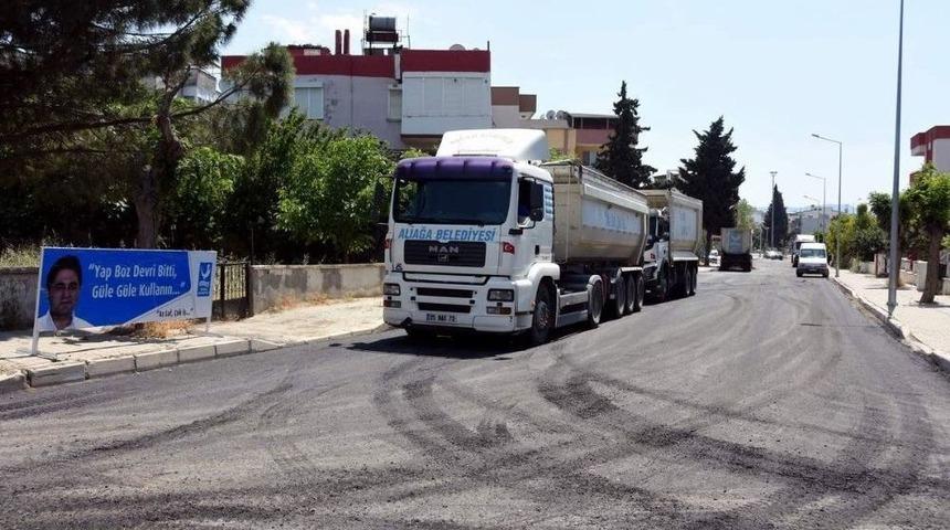Aliağa&rsquo;da Dev Asfalt Hamlesi S&uuml;r&uuml;yor