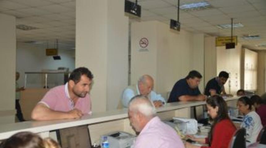 Akdeniz Belediyesi&rsquo;nde Vezneler Hafta Sonu A&ccedil;ık