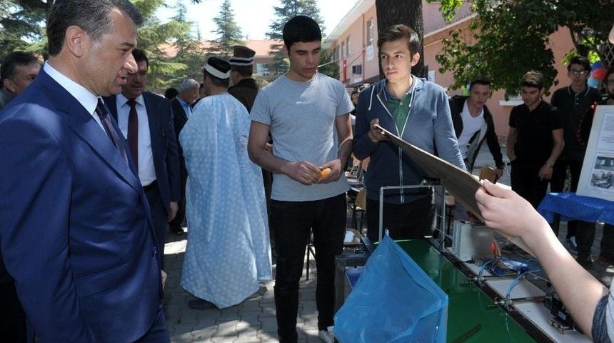 Uluslararası Yarışmalarda Dereceye Giren Robotlarını Tanıttılar