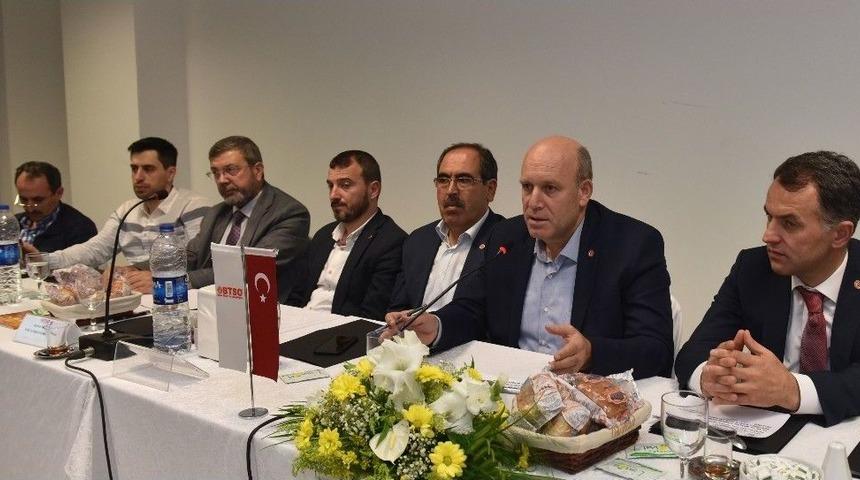 U&uuml;&rsquo;de Moda Tasarımı B&ouml;l&uuml;m&uuml; A&ccedil;ılıyor