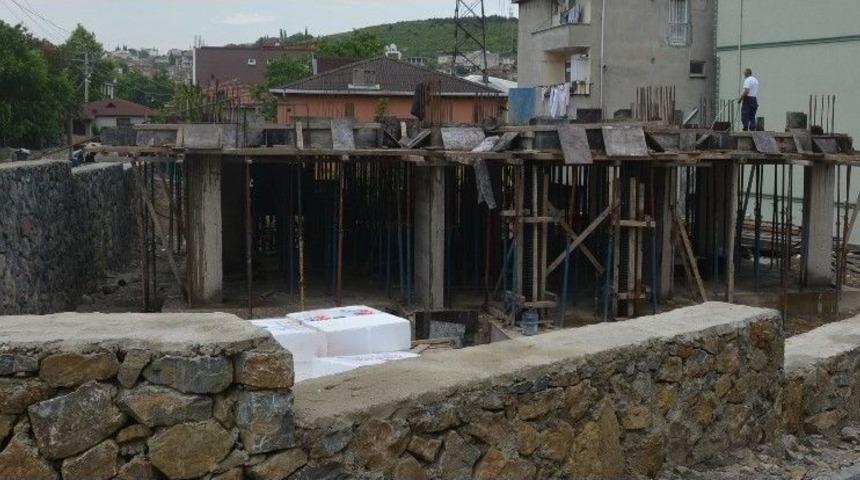 Orhangazi Semt Konağı İnşaatı Hızla Devam Ediyor