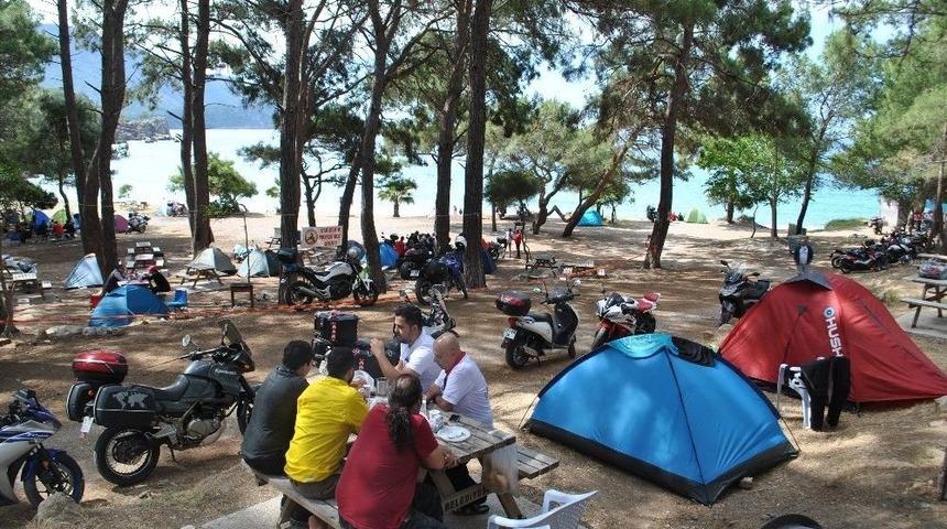250 Motorcu Kumluca&rsquo;da Kamp Yaptı