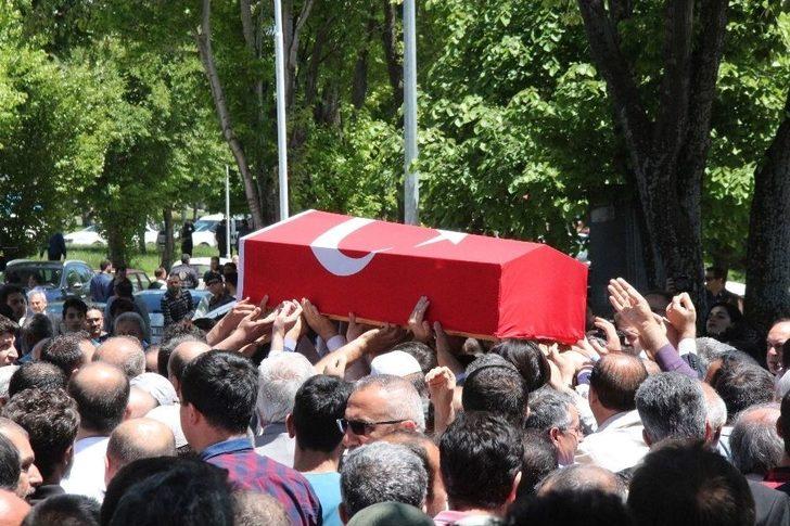 Başhekim Berilgen, Son Yolculuğuna Uğurlandı G2