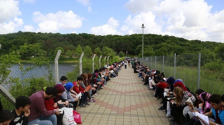 Bir Kitap Okuyup Bir D&uuml;nya Kazandılar