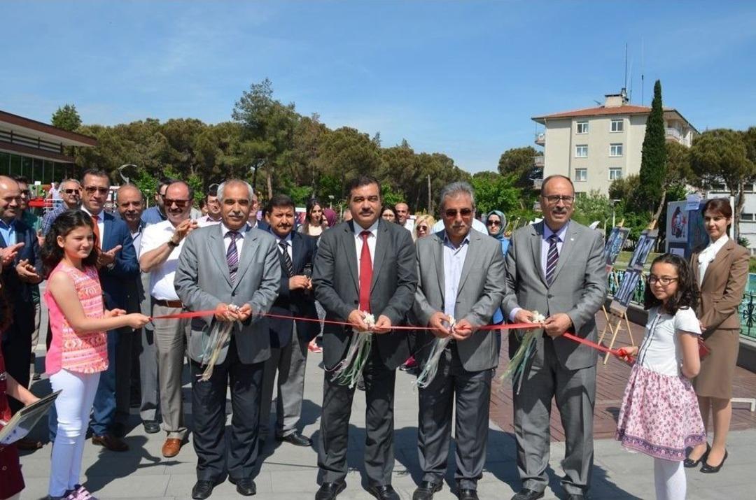 Kula&rsquo;da &Ouml;ğrenciler Değerlerini Sergiledi