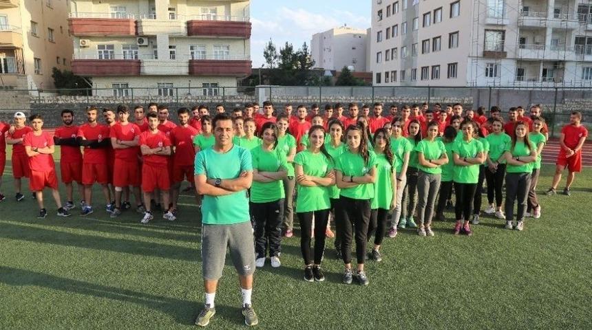 Cizre Belediyesi Gen&ccedil;leri Geleceğe Hazırlıyor