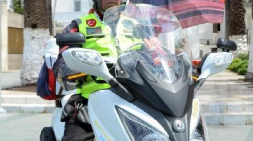 G&uuml;lmen Ve &Ouml;zak&ccedil;a'ya Destek I&ccedil;in Motosikletle Ankara'ya Gidiyor