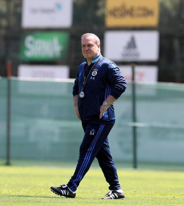 Fenerbahçe’de Trabzonspor Maçı Hazırlıkları Sürdü 1