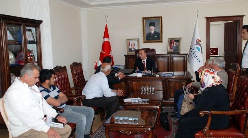 Vali Erin Halkın Sorunlarını Dinliyor