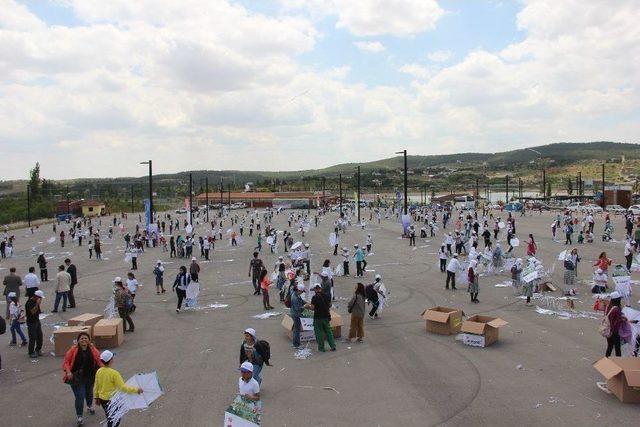 Uçurtma Şenliğine Yoğun İlgi