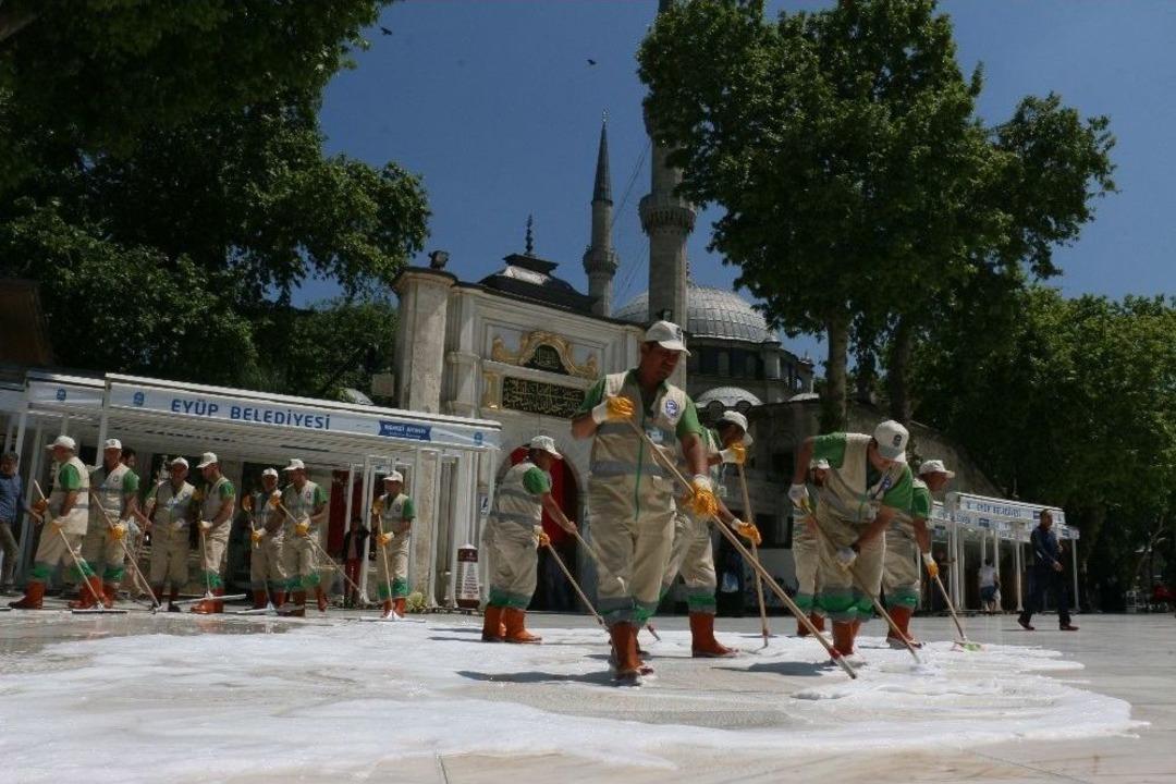 Ey&uuml;p&rsquo;te Ramazan Hazırlıkları Tamamlandı