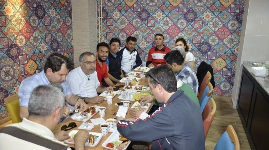 Sağlıklı Yaşam İ&ccedil;in Y&uuml;r&uuml;d&uuml;ler