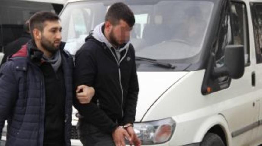 Uyuşturucu Ticaretine 12 Yıl 6&rsquo;şar Ay Hapis