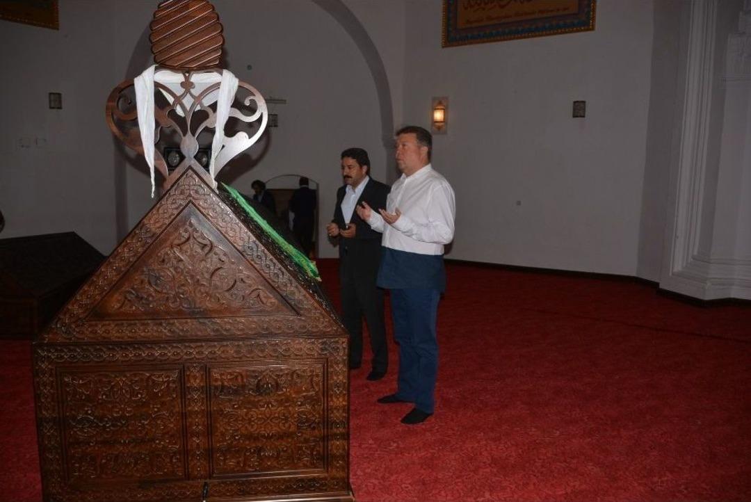 Askeri Fabrikalar Genel M&uuml;d&uuml;r&uuml; T&uuml;mgeneral Akkaya Seyyid Battal Gazi K&uuml;lliyesinde