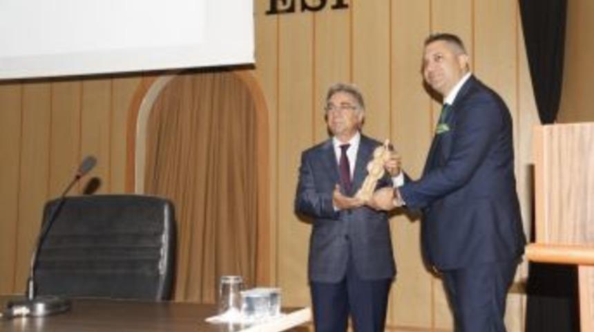 Akdeniz Kent Konseyi&rsquo;nde Yeni Başkan Yiğit G&ouml;ksen Oldu