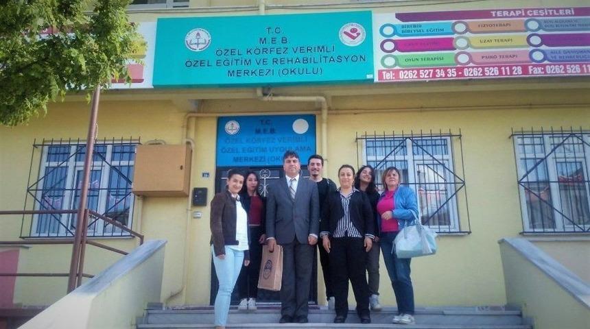 &Ccedil;evreyi En G&uuml;zel Onlar Resmetti