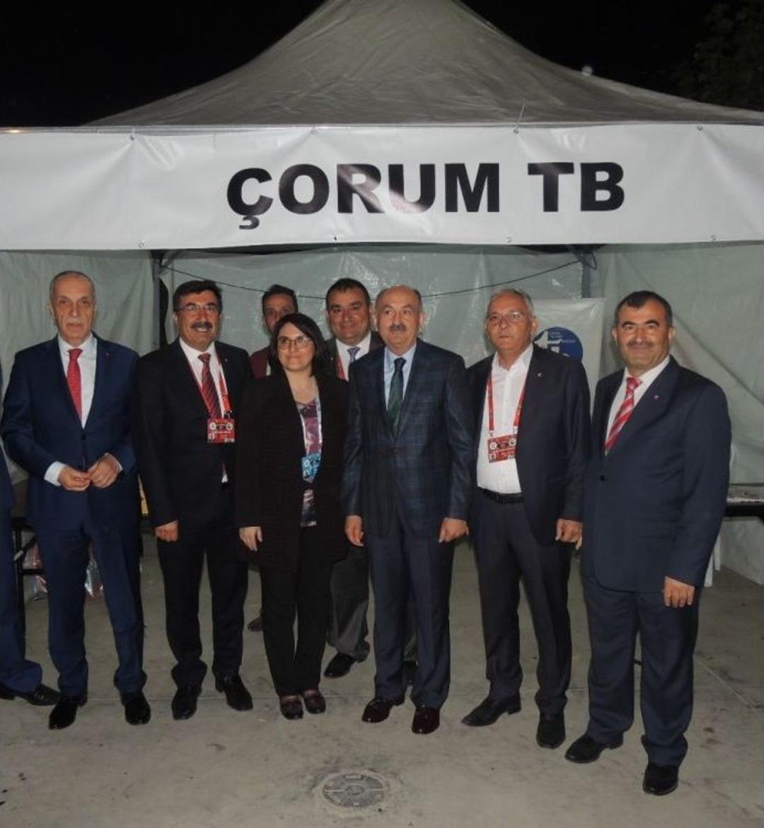 Tobb Genel Kurulunda Ticaret Borsası&rsquo;nın Standına Ziyaret&ccedil;i Akını