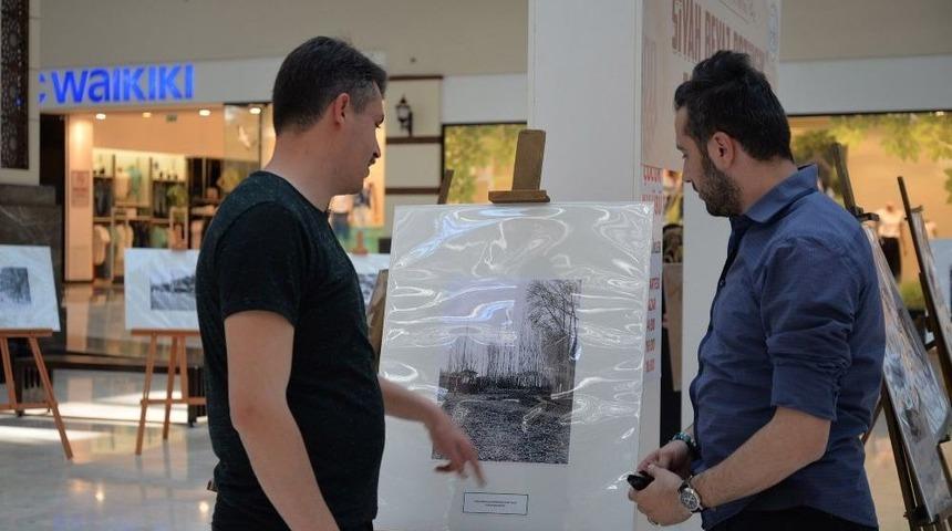 &ldquo;siyah Beyaz Boz&uuml;y&uuml;k&rdquo; Fotoğraf Sergisi İlgi Odağı Oldu