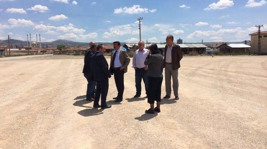 Candan Ve Bektaş&rsquo;tan Hayvan Pazarını İnceledi