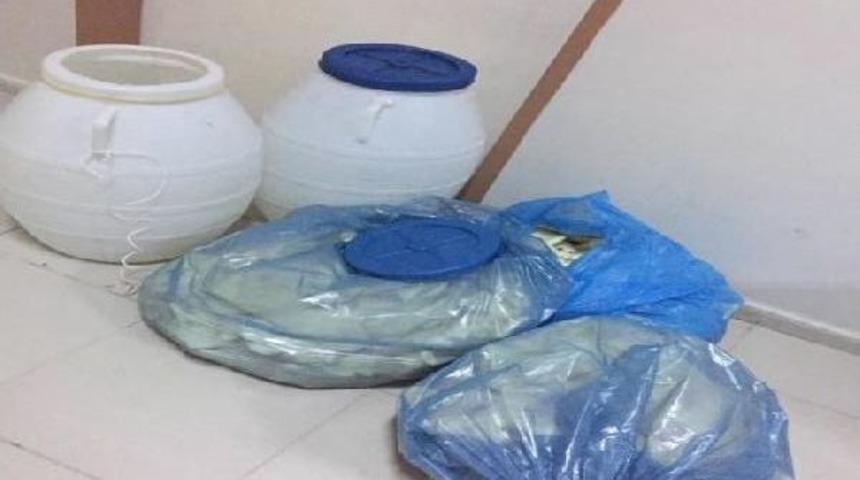 Peynir Bidonlarında Uyuşturucu &Ccedil;ıktı