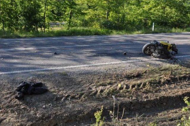 Kaymakamın Makam Otomobilinin Çarptığı Motosiklet Sürücüsü Öldü