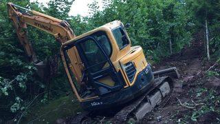 İş Makinesi Devrildi: 1 Ölü