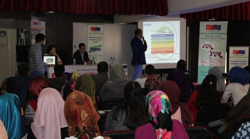 Şemdinli’de "mesleğimi Seçtim İstihdama Geçtim" Projesi