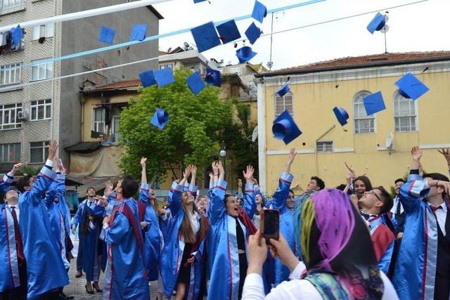 İbrahim Tanrıverdi Sbl’de Mezuniyet Heyecanı