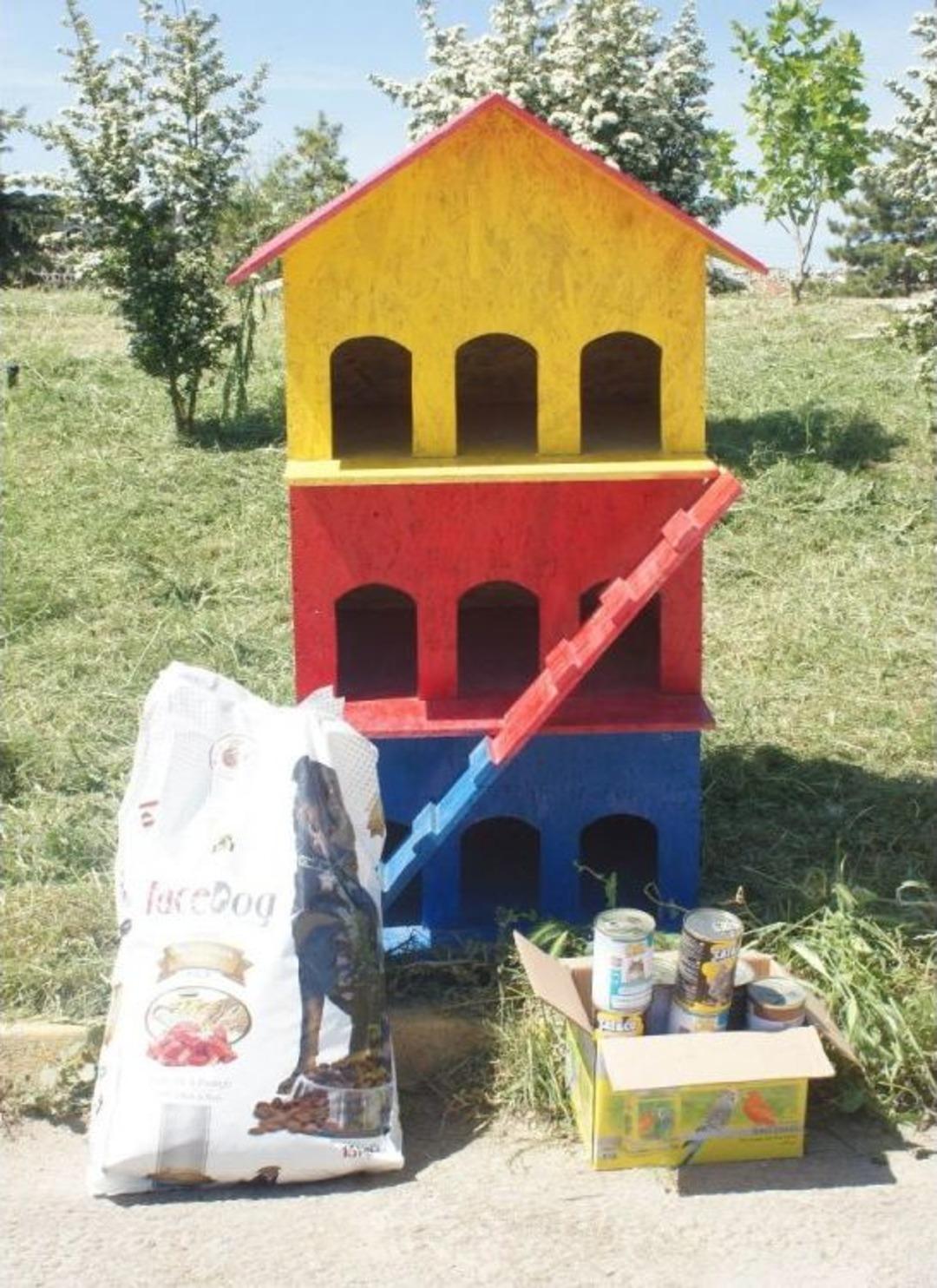 Uşak 23 Nisan Ortaokulu Ogrencilerinden &Ouml;rnek Duyarlılık