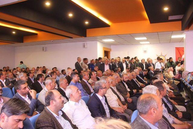 Gaziantep’te Ak Parti İl Meclisi Toplandı