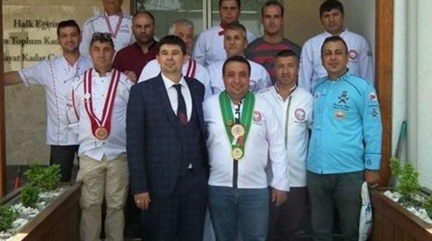 Havran&rsquo;da Aş&ccedil;ı &Ccedil;ırağı Kursu Sertifika T&ouml;reni Yapıldı