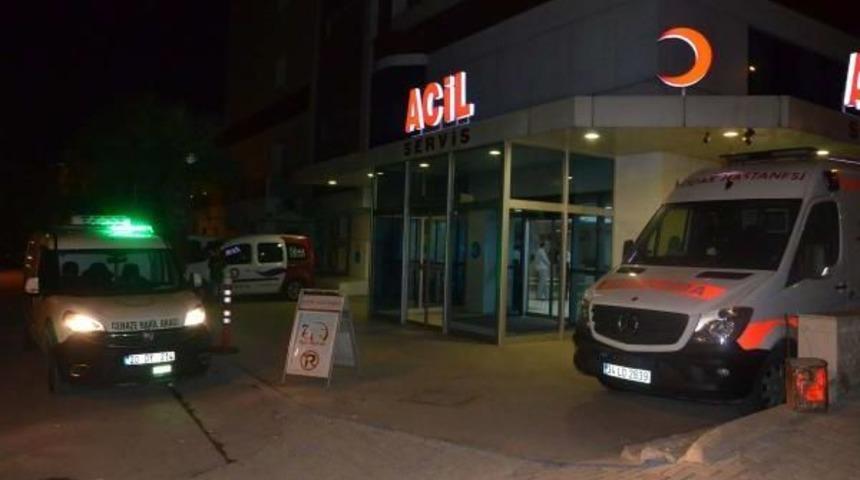 6 Yaşındaki Dilek, Otomobil Altında &Ouml;ld&uuml;