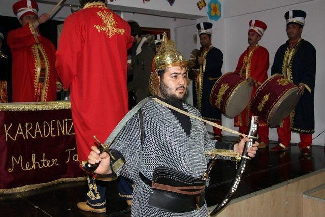 Samsun’da Vatandaşlar Mehter Takımı Kurdu