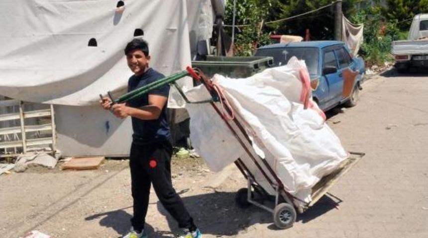 &Ccedil;&ouml;pl&uuml;kten &Ccedil;ıkan D&uuml;nya Şampiyonu